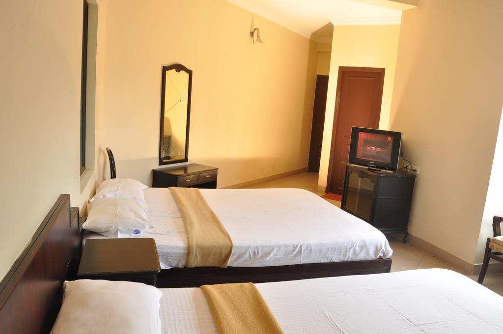 Albarad Hotel Munnar Rum bild