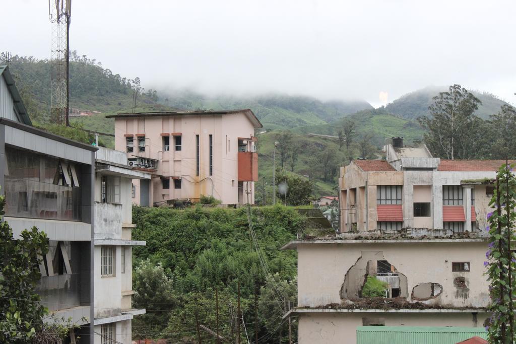 Albarad Hotel Munnar Exteriör bild